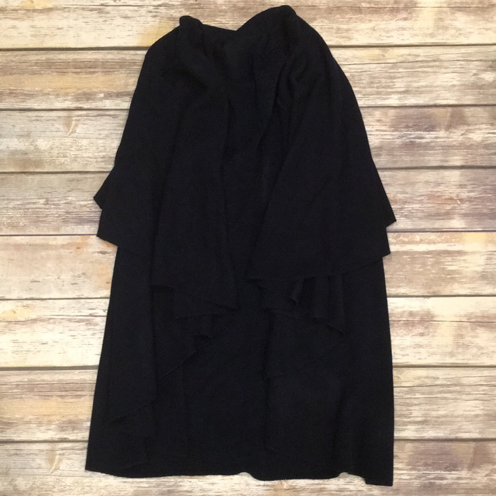 Navy Flowy Sweater Boutique Vest